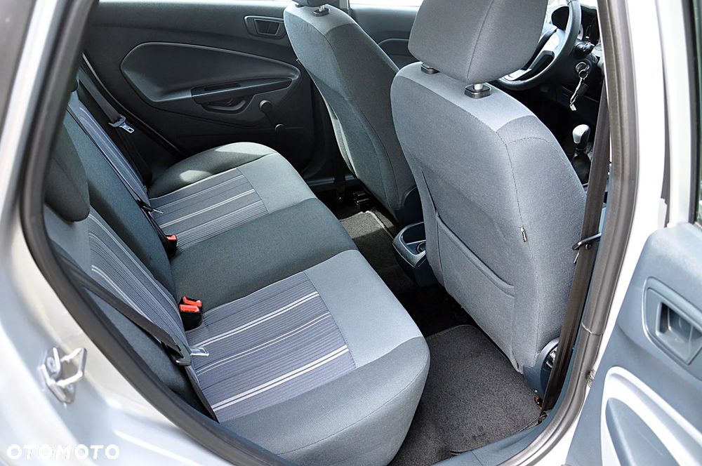 Ford Fiesta 1.25 Silver X - 27
