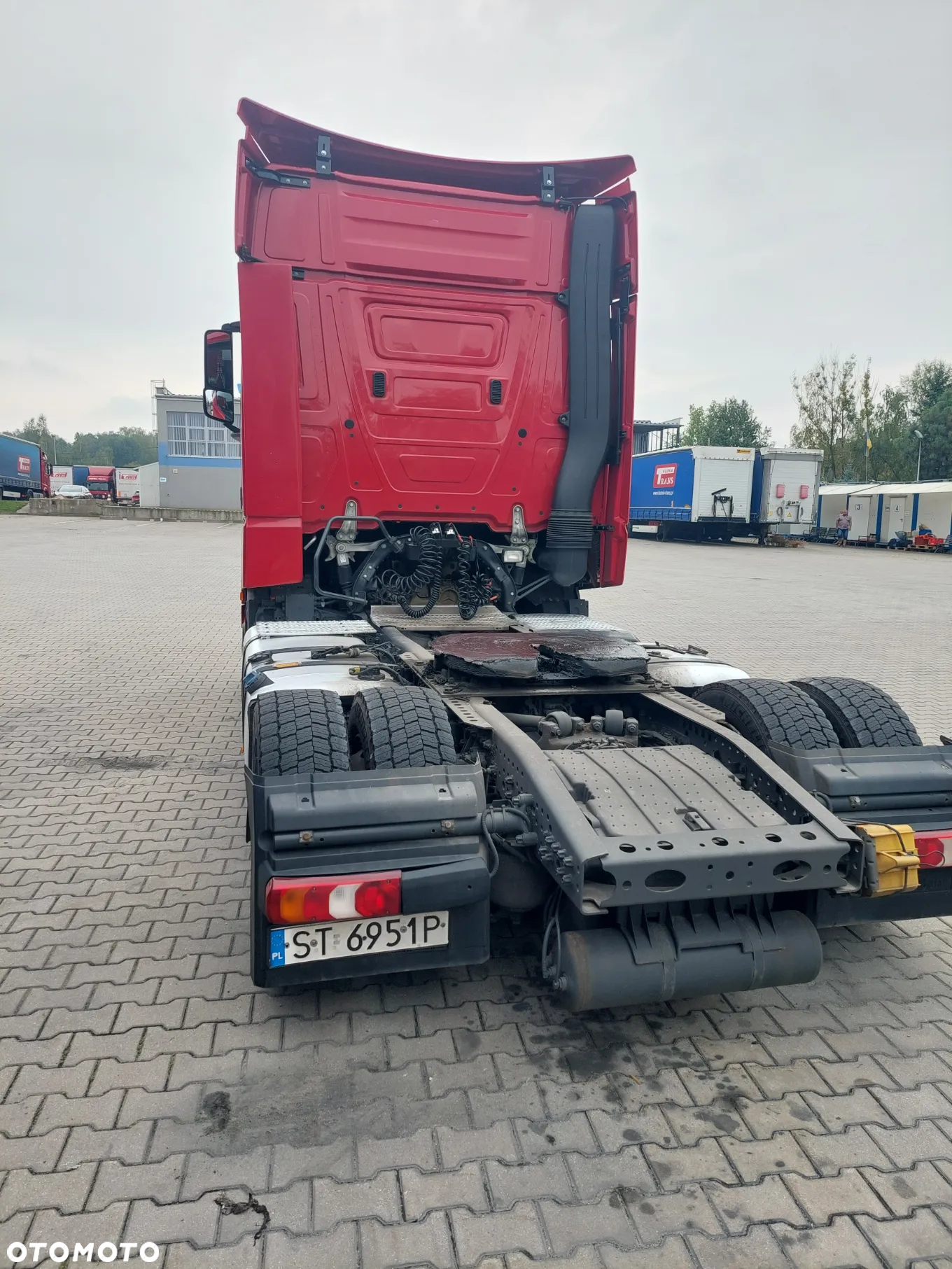 Mercedes-Benz Actros - 8