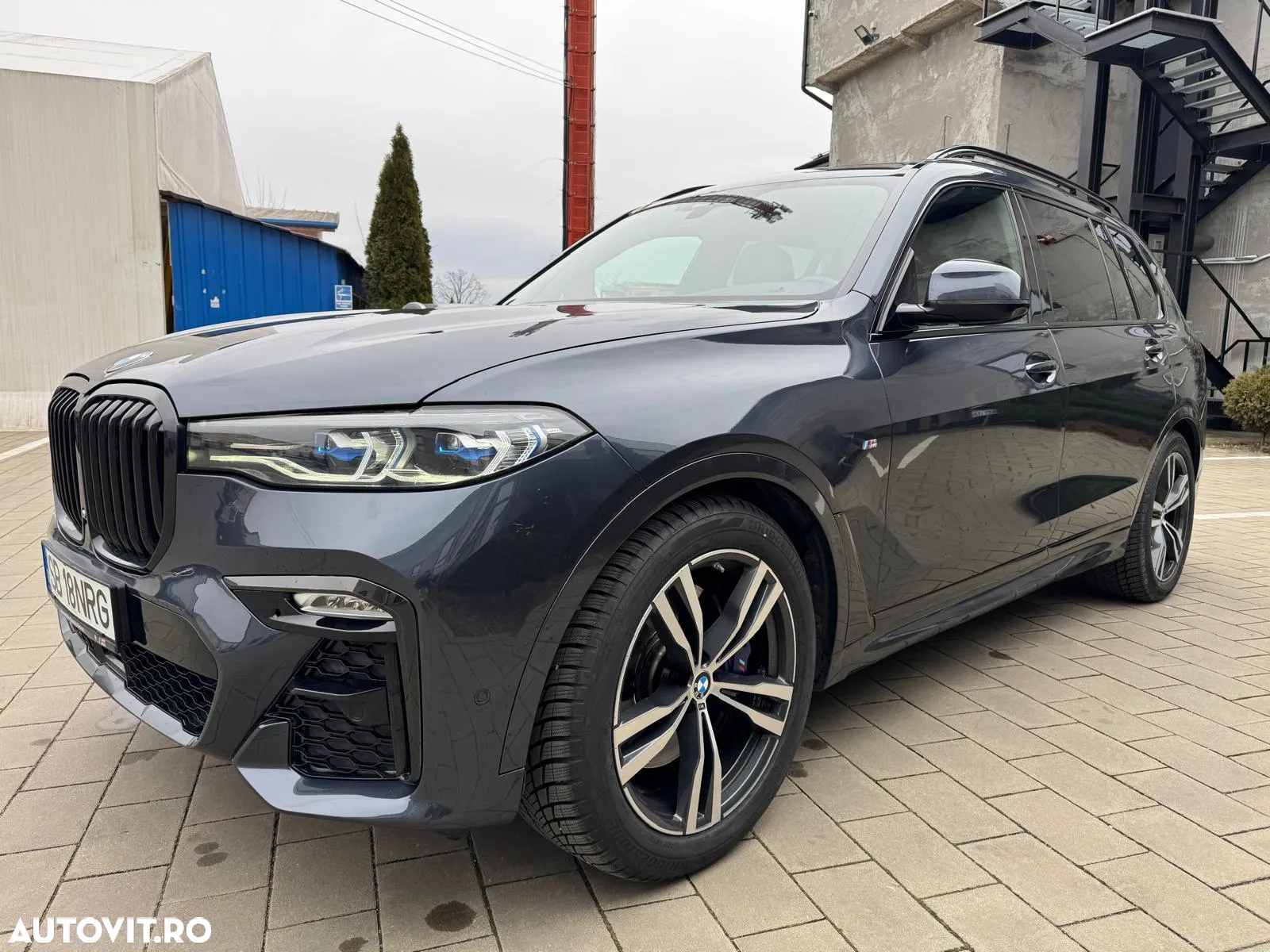 BMW X7 xDrive40i - 2