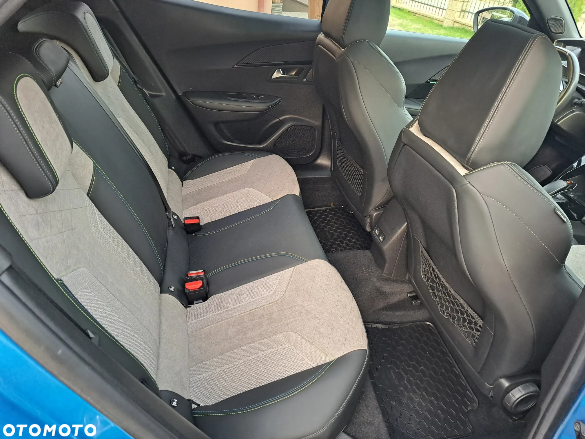 Peugeot 2008 e-2008 GT - 19