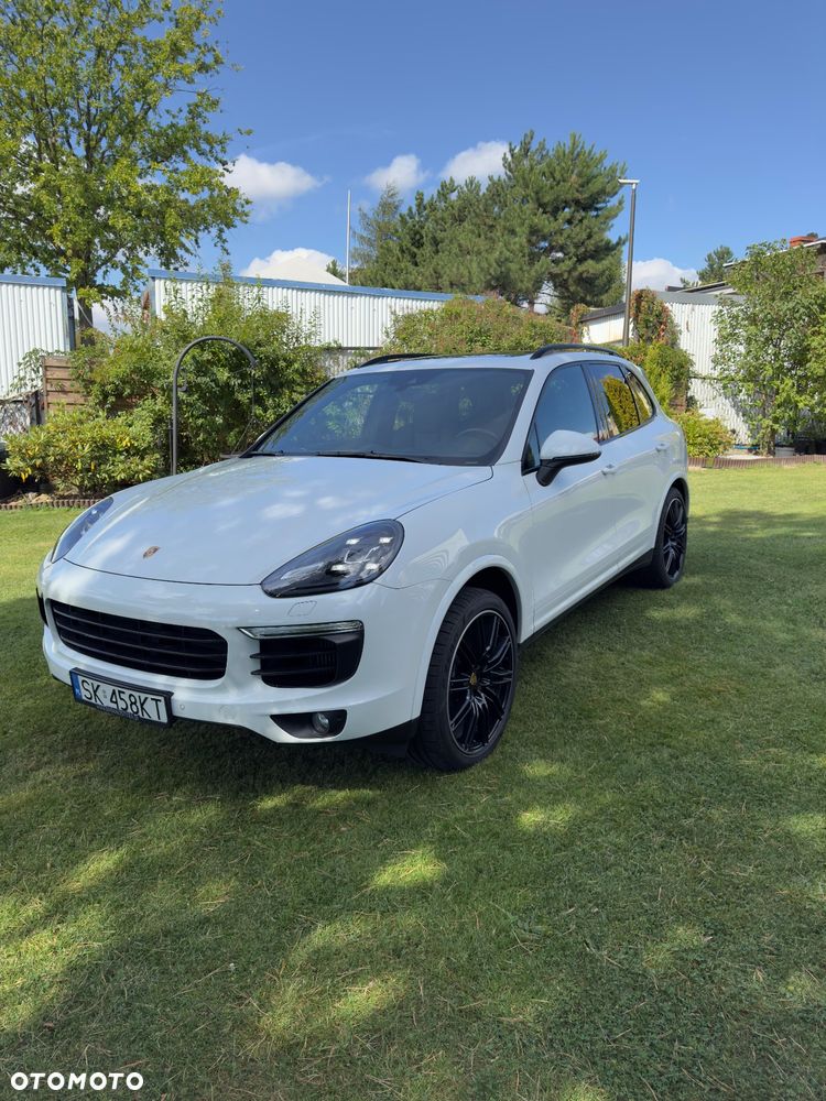 Porsche Cayenne Diesel Platinum Edition - 16