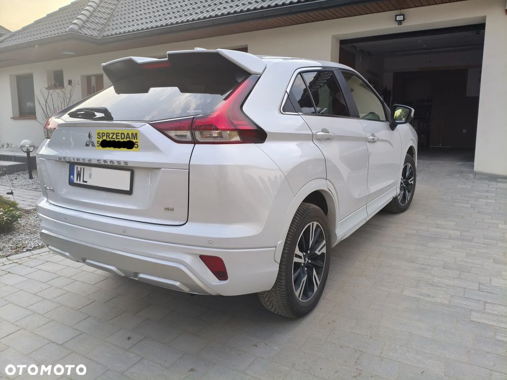 Mitsubishi Eclipse Cross 1.5 T-MIVEC (ClearTec) CVT 4WD Plus - 4