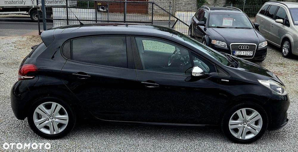 Peugeot 208 - 2