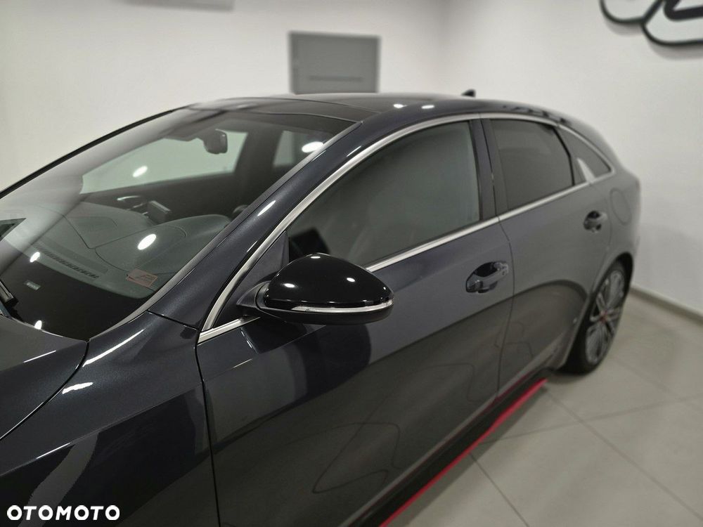 Kia ProCeed 1.6 T-GDI GT DCT - 4