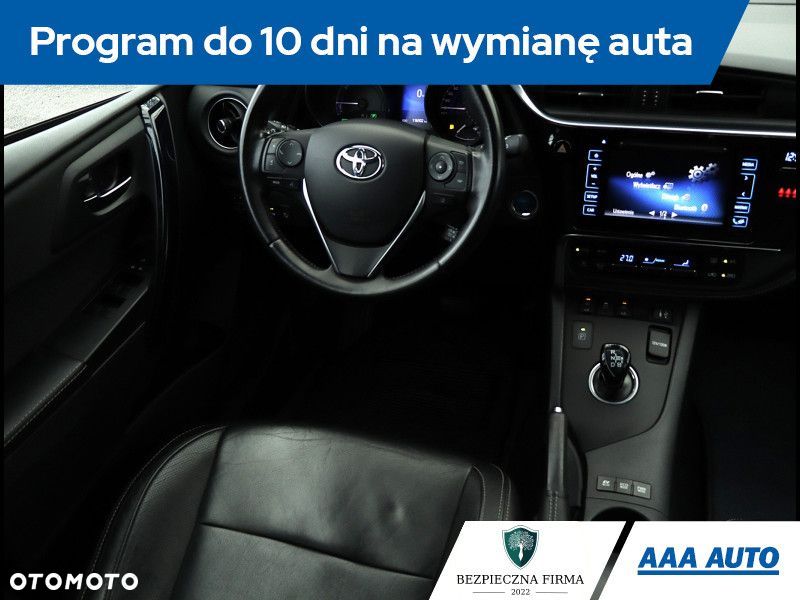 Toyota Auris - 8