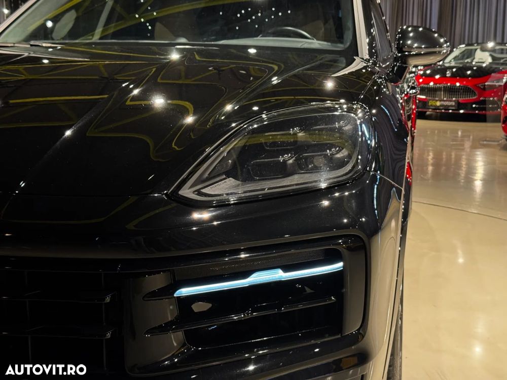 Porsche Cayenne Coupe - 11