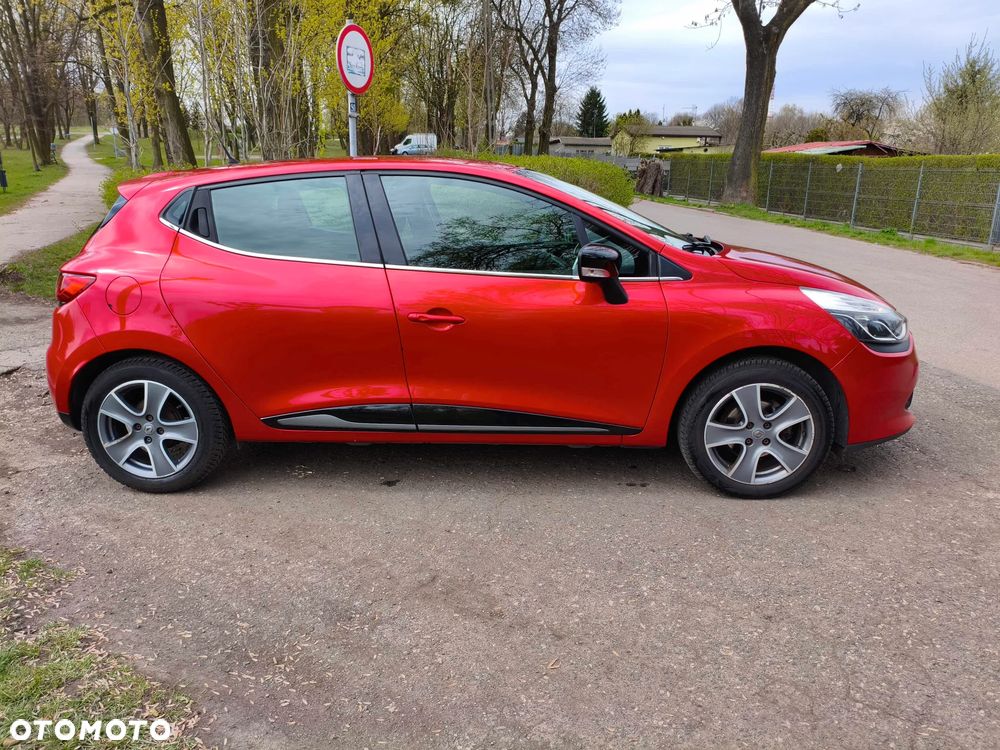 Renault Clio 1.2 16V Limited - 14
