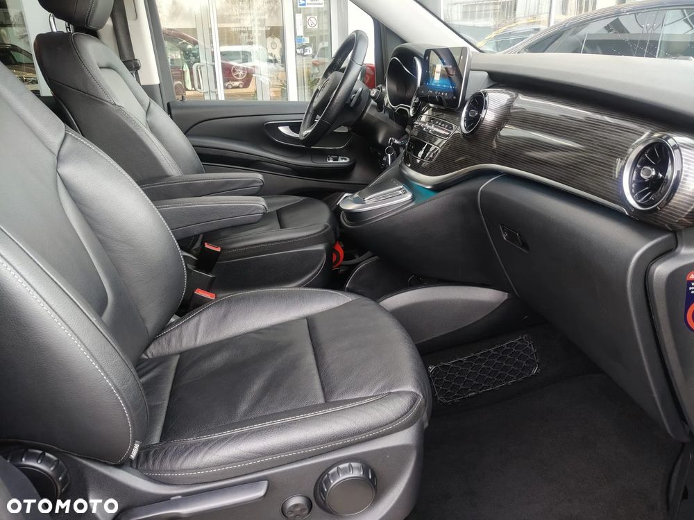 Mercedes-Benz Klasa V 300 d 4-Matic Avantgarde 9G-Tronic (d³ugi) - 13