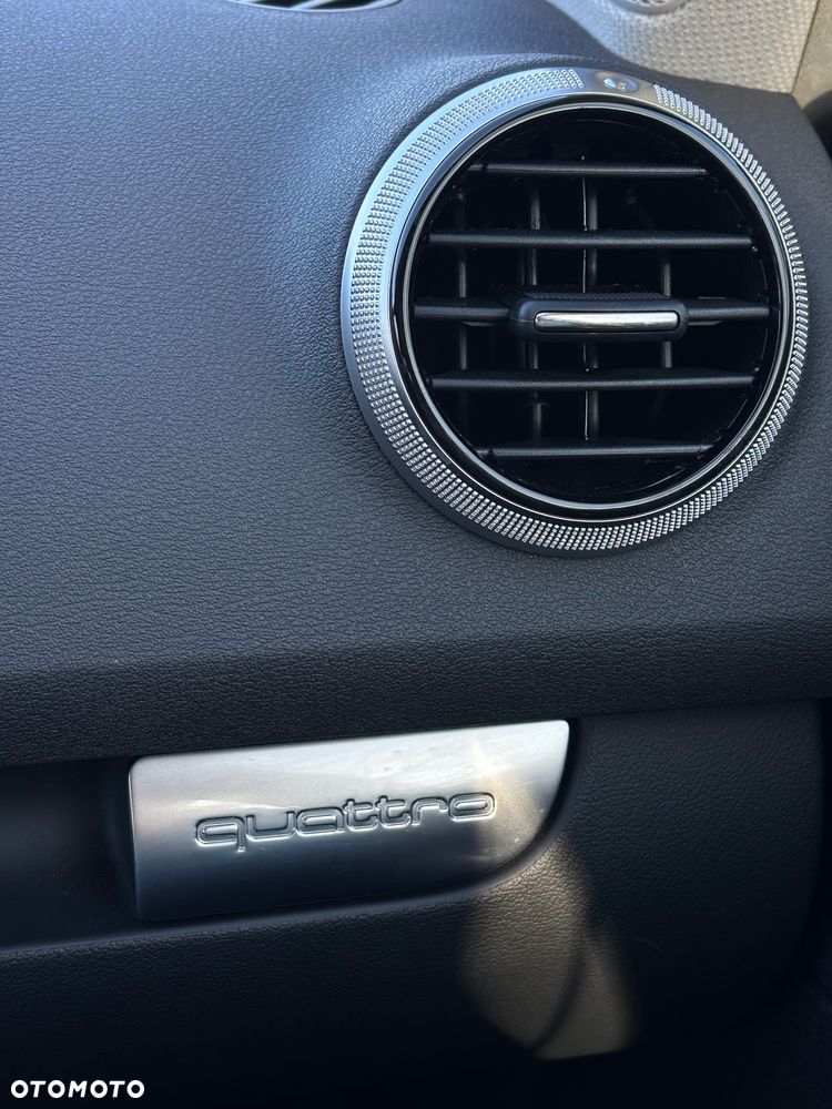 Audi A3 Sportback 2.0 TDI DPF quattro Ambition - 8