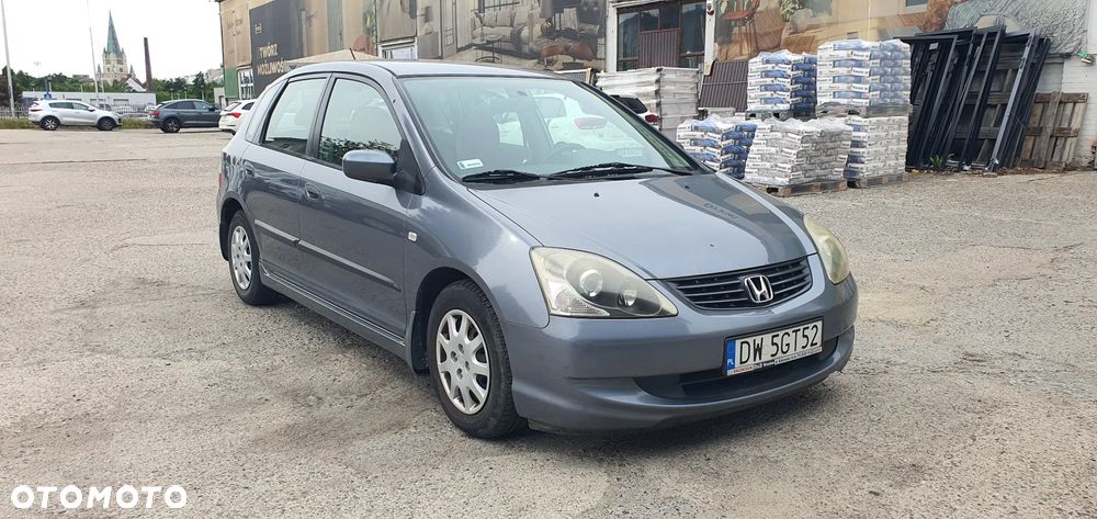 Honda Civic 1.4i S - 28