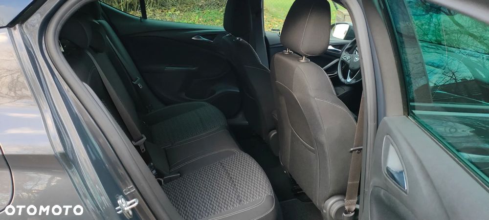 Opel Astra 1.6 D (CDTI) Innovation - 9