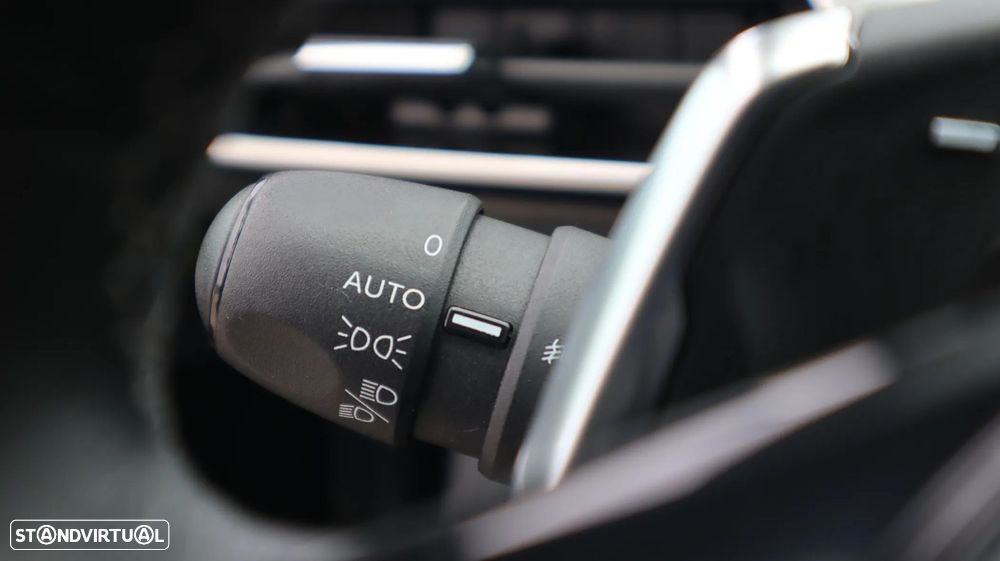 Peugeot 3008 1.6 BlueHDi Style EAT6 - 16