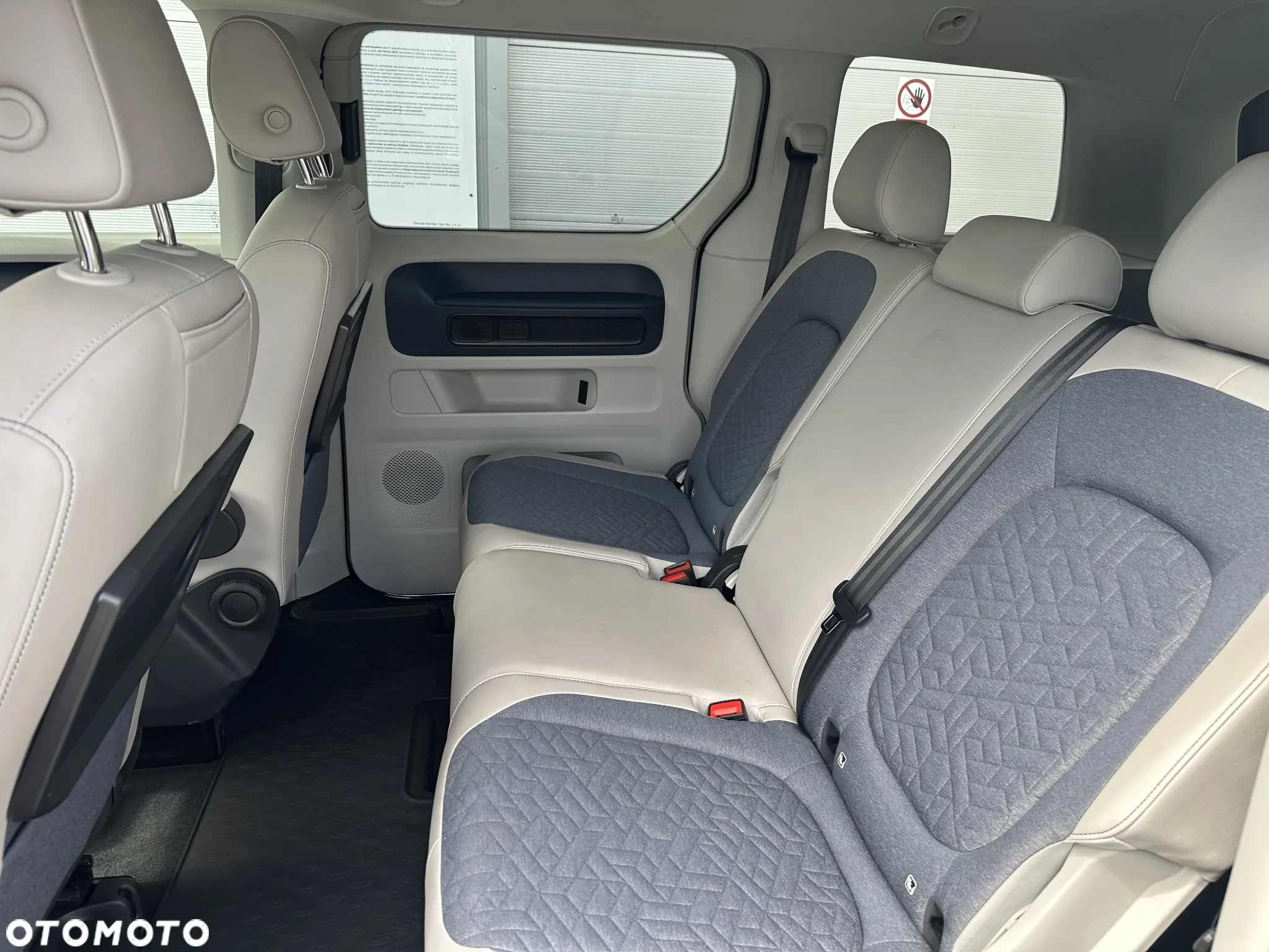 Volkswagen ID. Buzz 82kWh Pro - 7