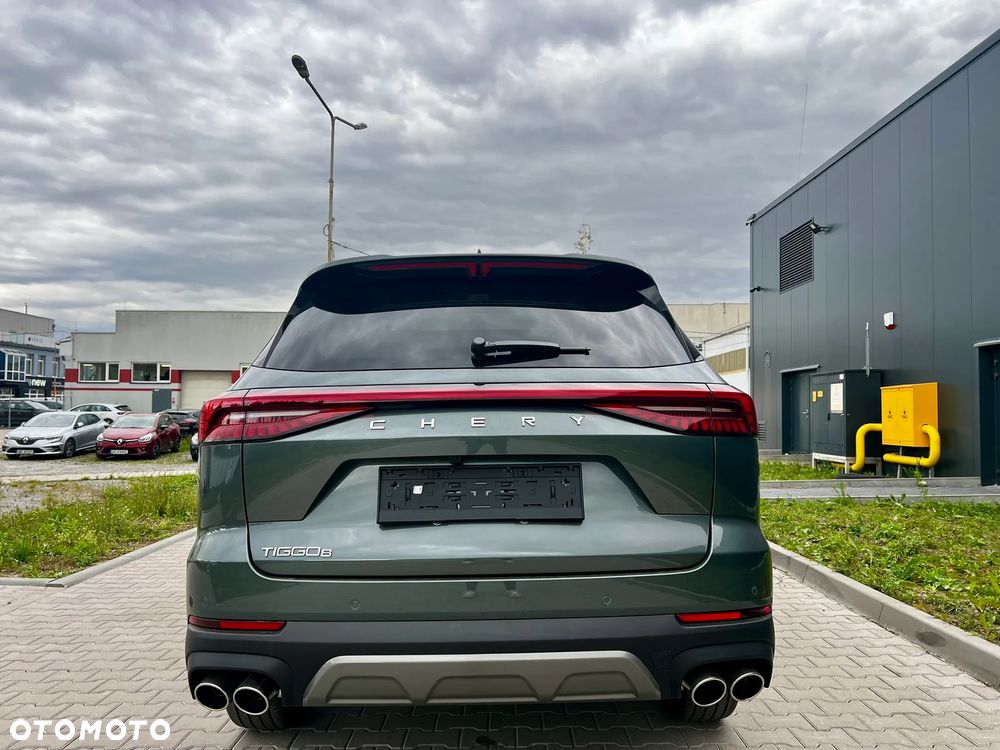 Chery Tiggo 8 1.6 T-GDI Prestige DCT - 6