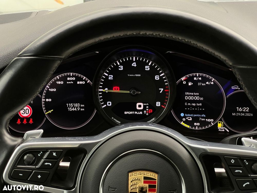 Porsche Cayenne E-Hybrid Tiptronic S - 24