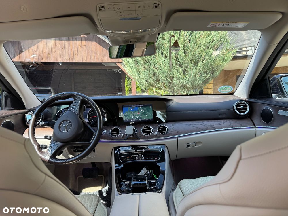 Mercedes-Benz Klasa E 220 d Business Edition 9G-TRONIC - 20