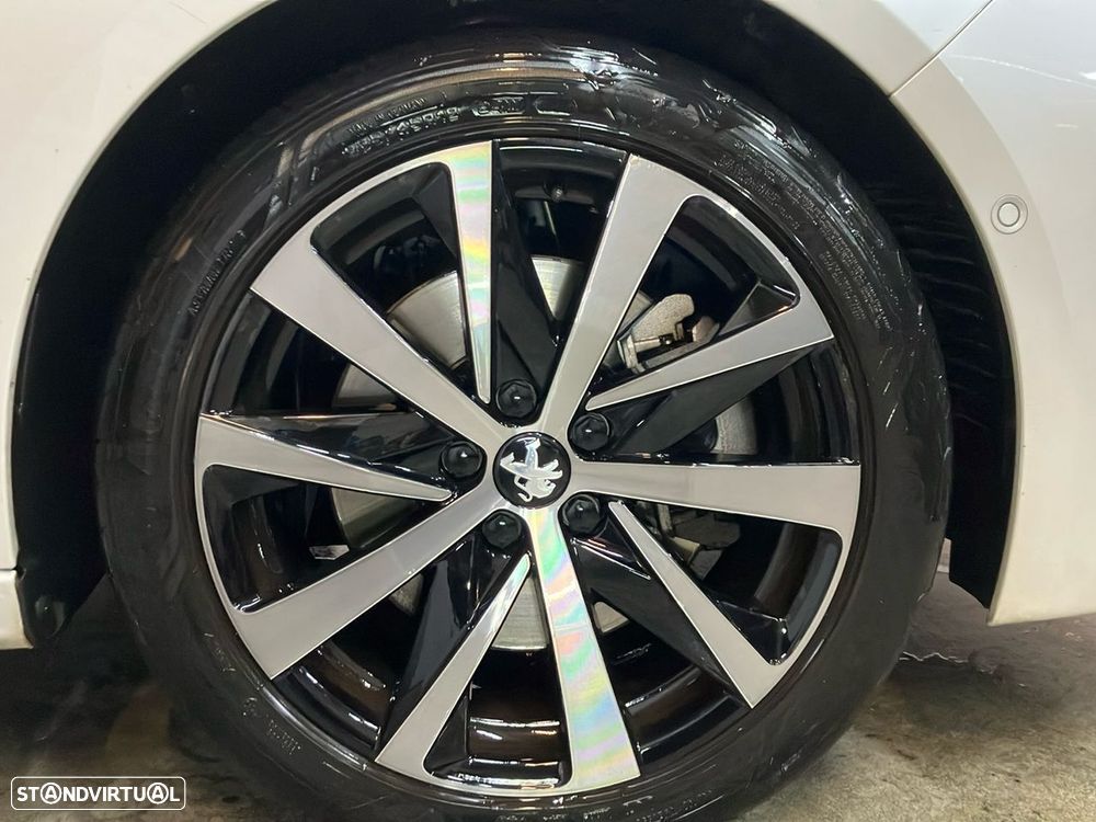 Peugeot 508 SW - 25