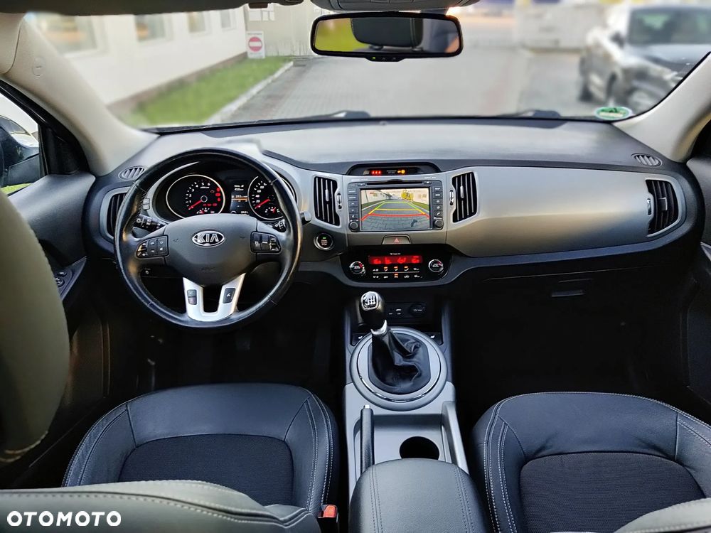 Kia Sportage 2,0 CRDI AWD GT Line - 10