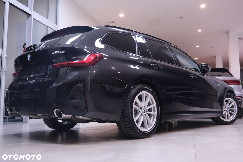 BMW Seria 3 320d xDrive M Sport - 9