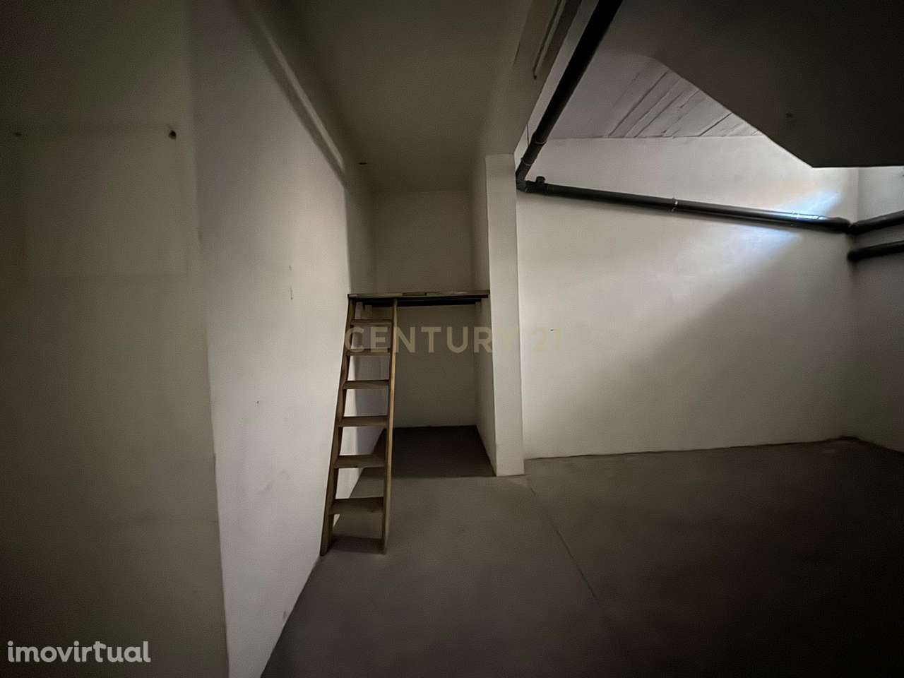 Garagem-Box de 76m² com luz e água, em Setúbal - Grande imagem: 4/24