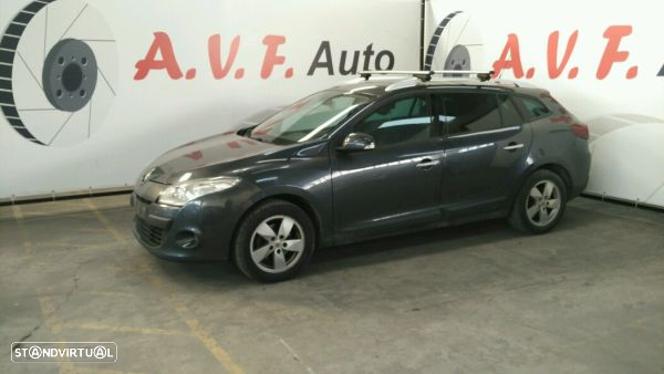 Para Peças Renault Megane Iii Grandtour (Kz0/1) - 10