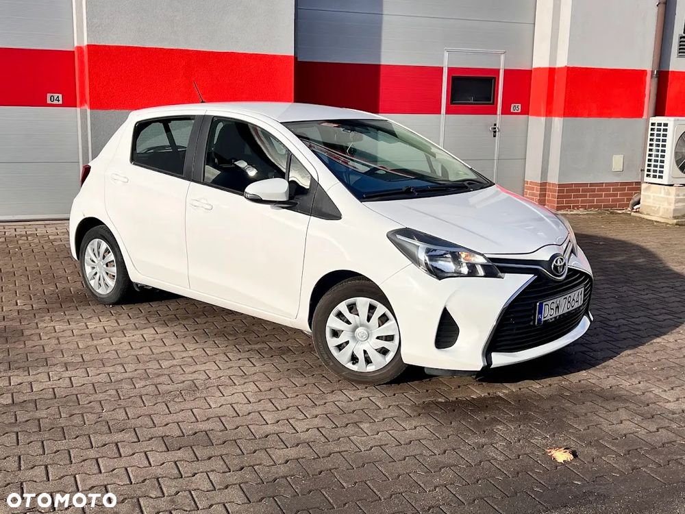 Toyota Yaris 1.33 Active EU6 - 10