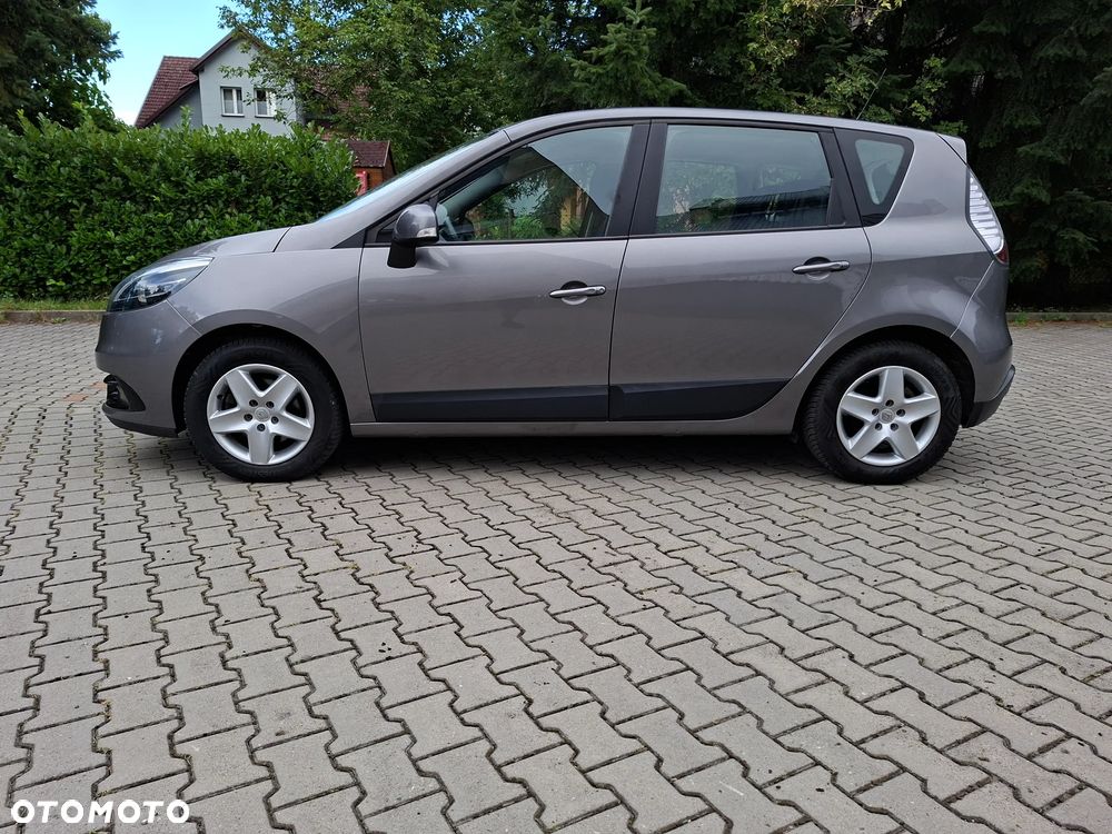Renault Scenic 1.6 16V TomTom Edition - 6