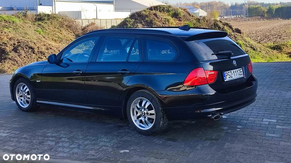 BMW Seria 3 320d - 18