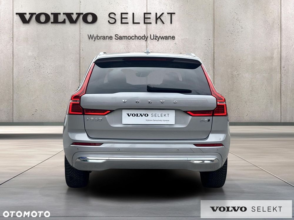 Volvo XC 60 - 4