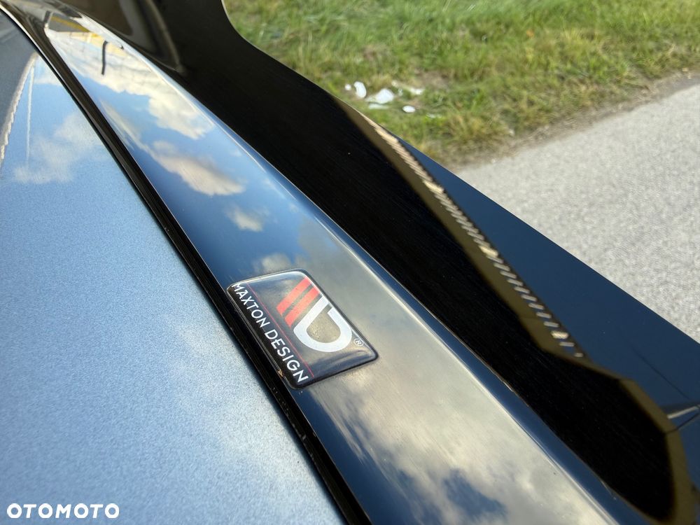 BMW Seria 3 318d DPF - 15