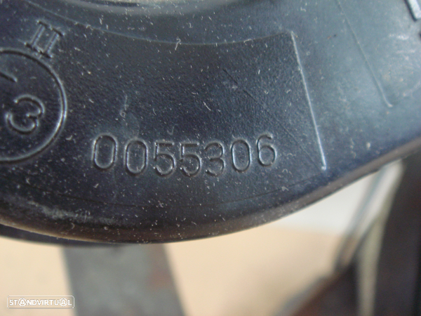 Buzina Alfa Romeo 159 (939_) - 2