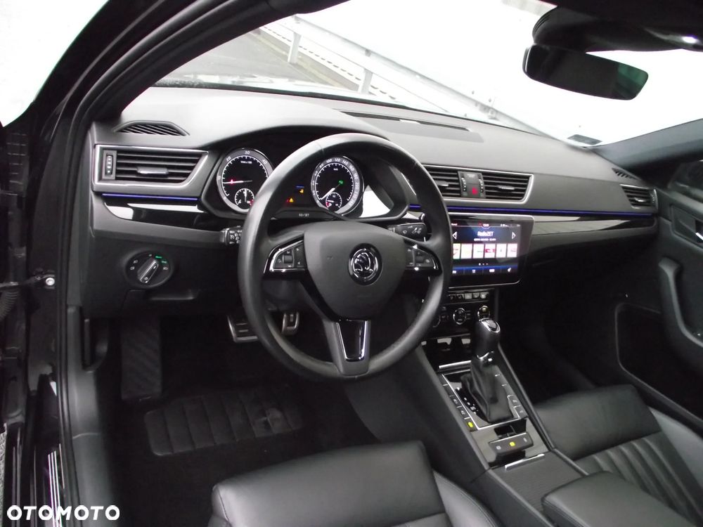 Skoda Superb 2.0 TDI L&K DSG - 16