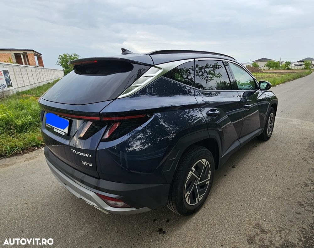 Hyundai Tucson 1.6 l 215 CP 4WD 6AT HEV Style - 3