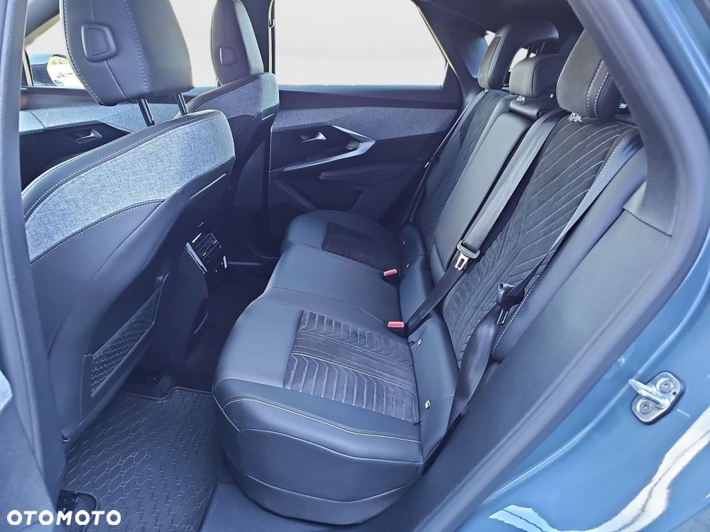 Peugeot 3008 - 13