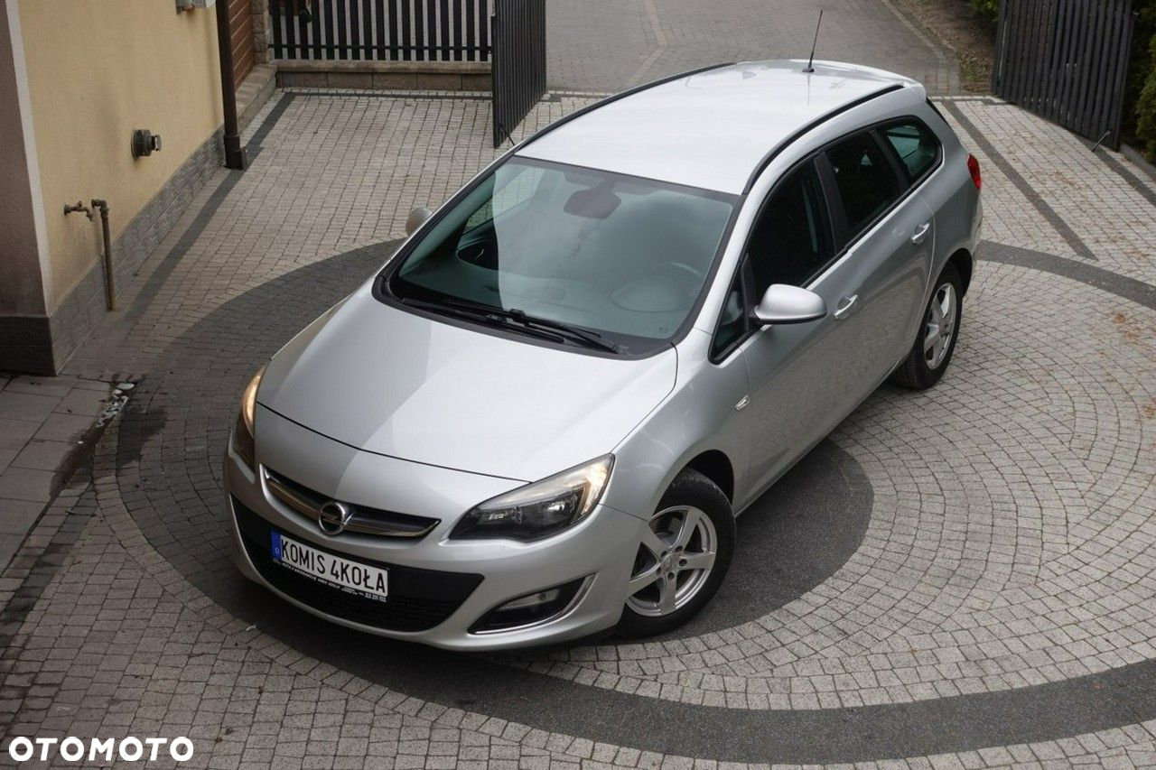 Opel Astra - 18