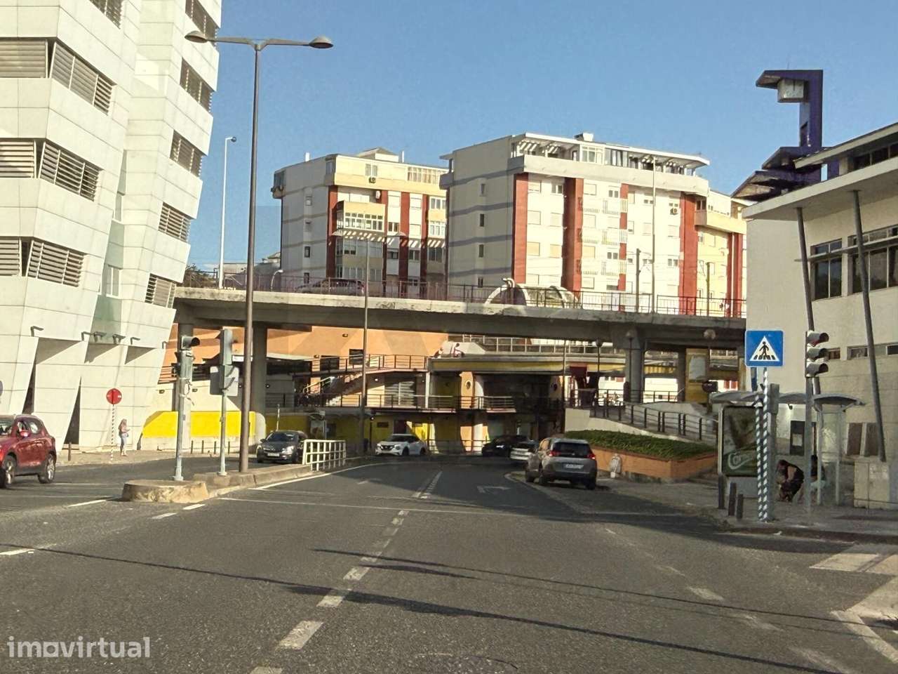 Loja para Arrendamento | 67 m2 | Paço de Arcos | Localização Premium - Grande imagem: 5/14