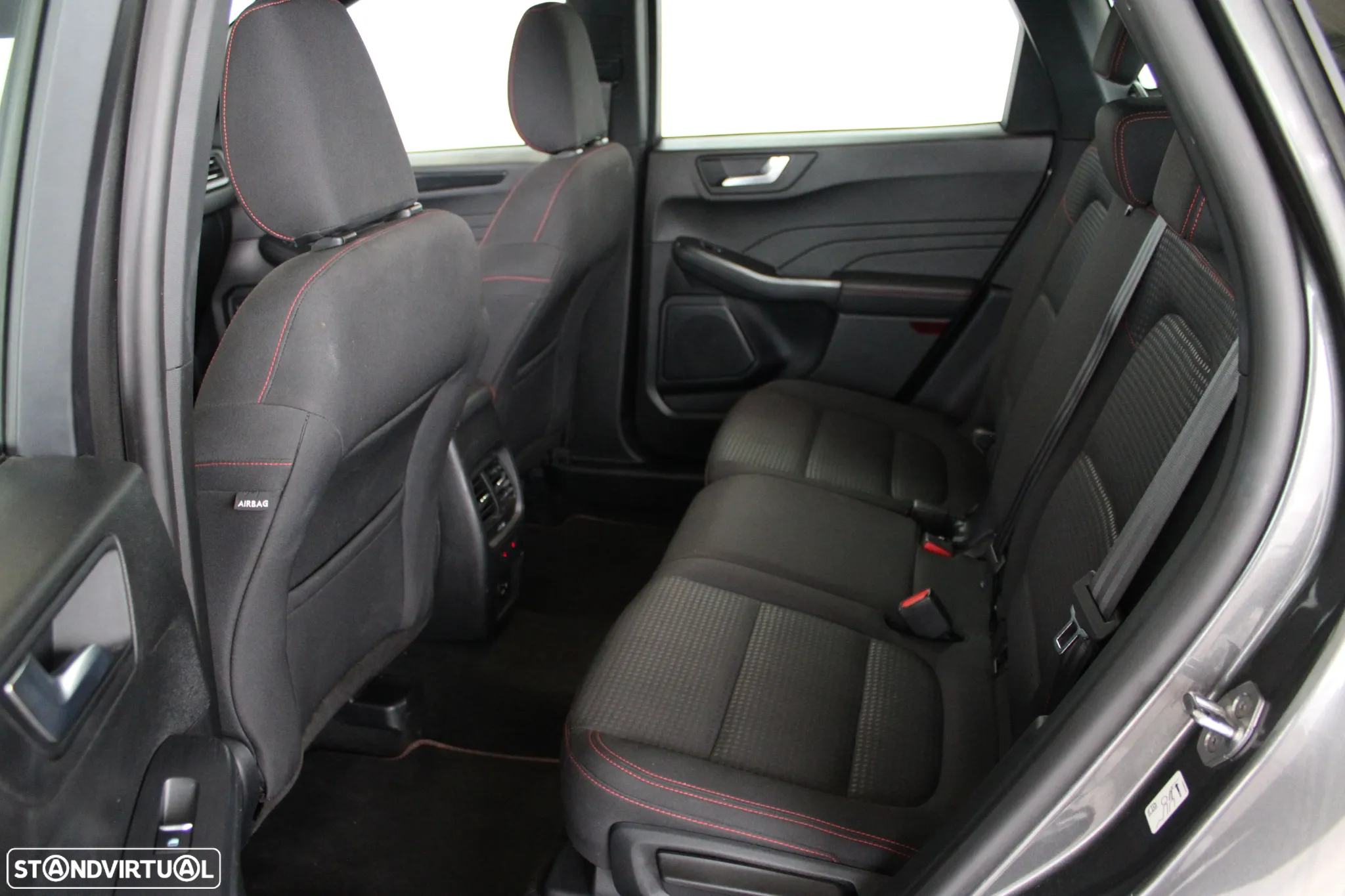 Ford Kuga 1.5 EcoBoost ST-Line - 22