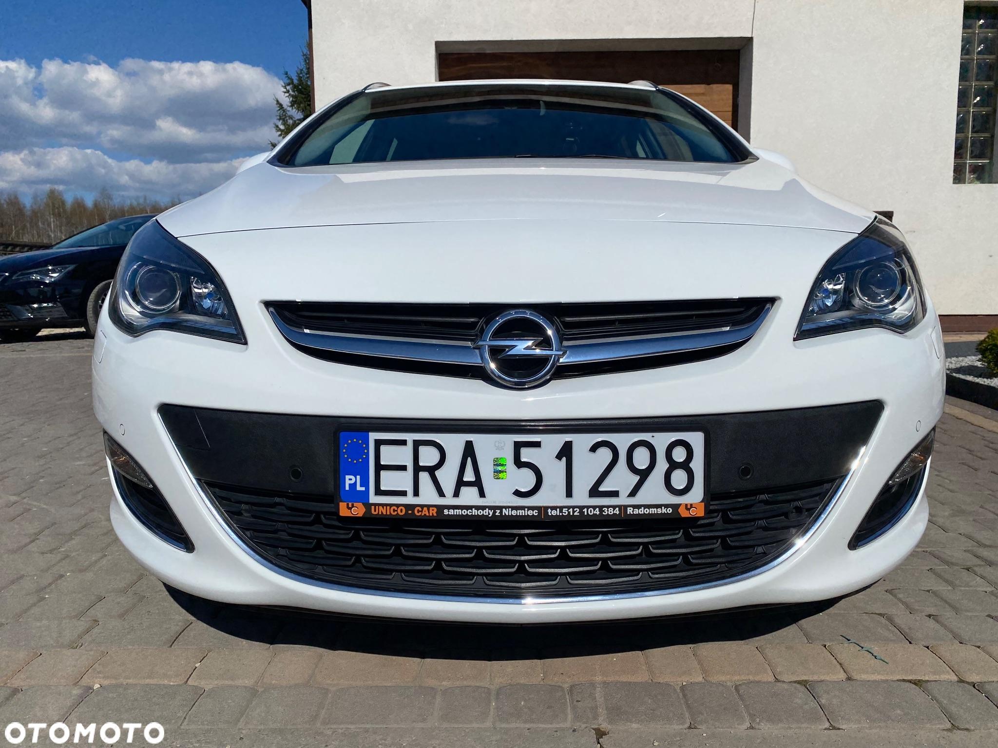 Opel Astra IV 1.4 T Cosmo - 2