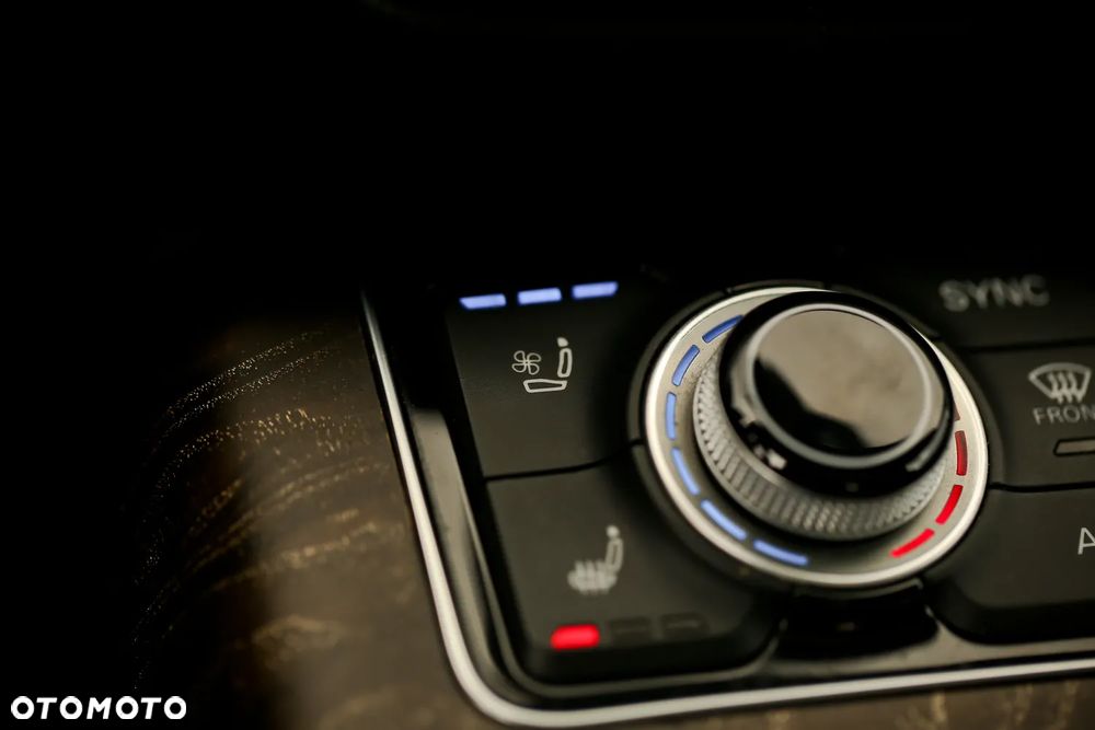 Audi A8 4.2 TDI clean diesel Quattro - 23