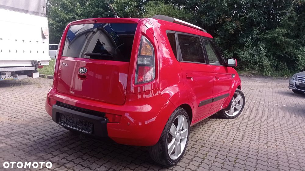 Kia Soul 1.6 L - 15