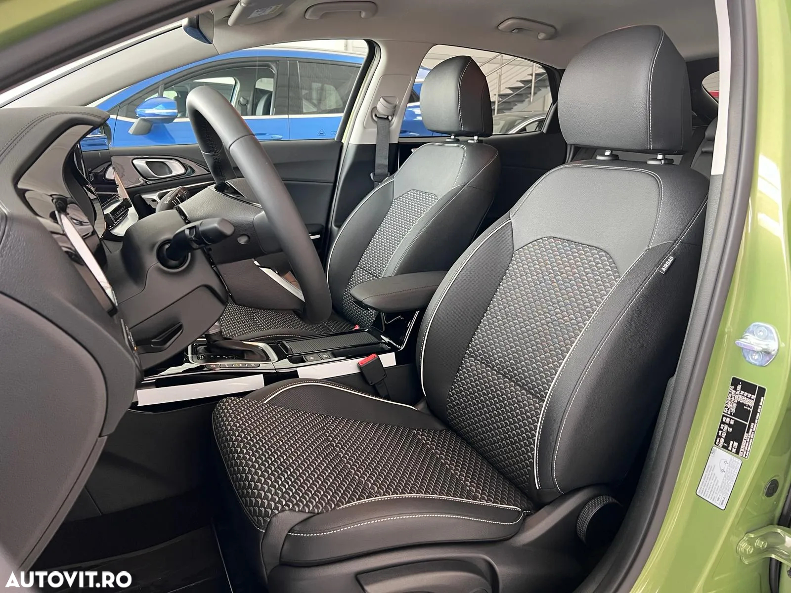 Kia XCeed 1.6 GDI 6DCT PHEV Vision - 11