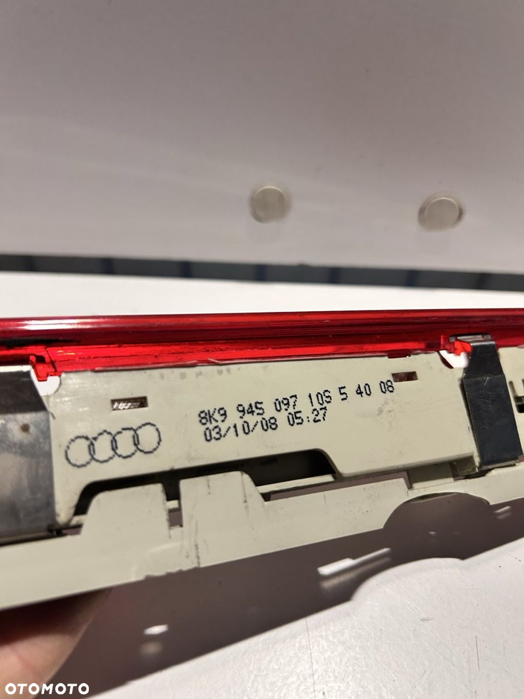 LAMPA STOP W KLAPE KOMBI AVANT LED TRZECIE ŚWIATŁO STOP Audi A4 B8 8K9 945 097 - 2