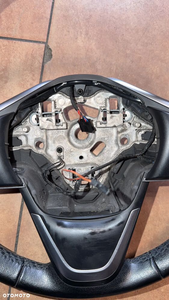 KIEROWNICA BMW F48 - 4