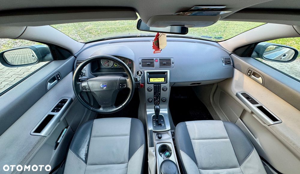 Volvo V50 2.4D5 Momentum - 20