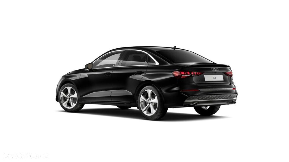 Audi A3 Limousine 30 TFSI mHEV Advanced S tronic - 2