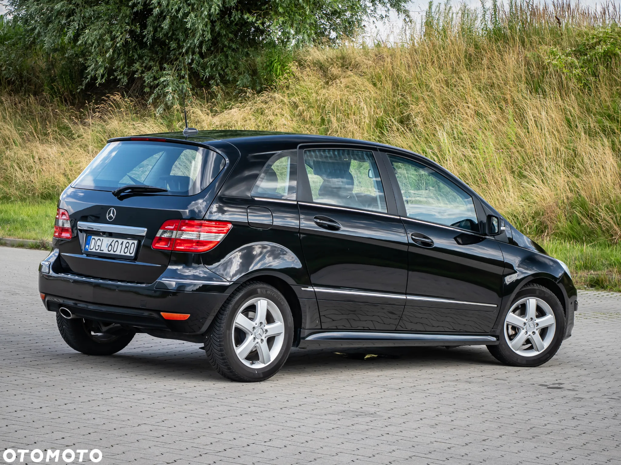 Mercedes-Benz Klasa B 180 EU5 - 22