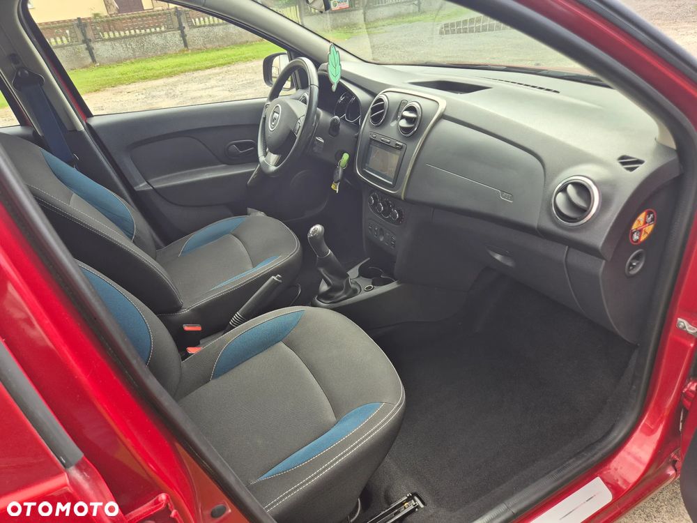 Dacia Sandero 1.2 16V 75 Essentiel - 8