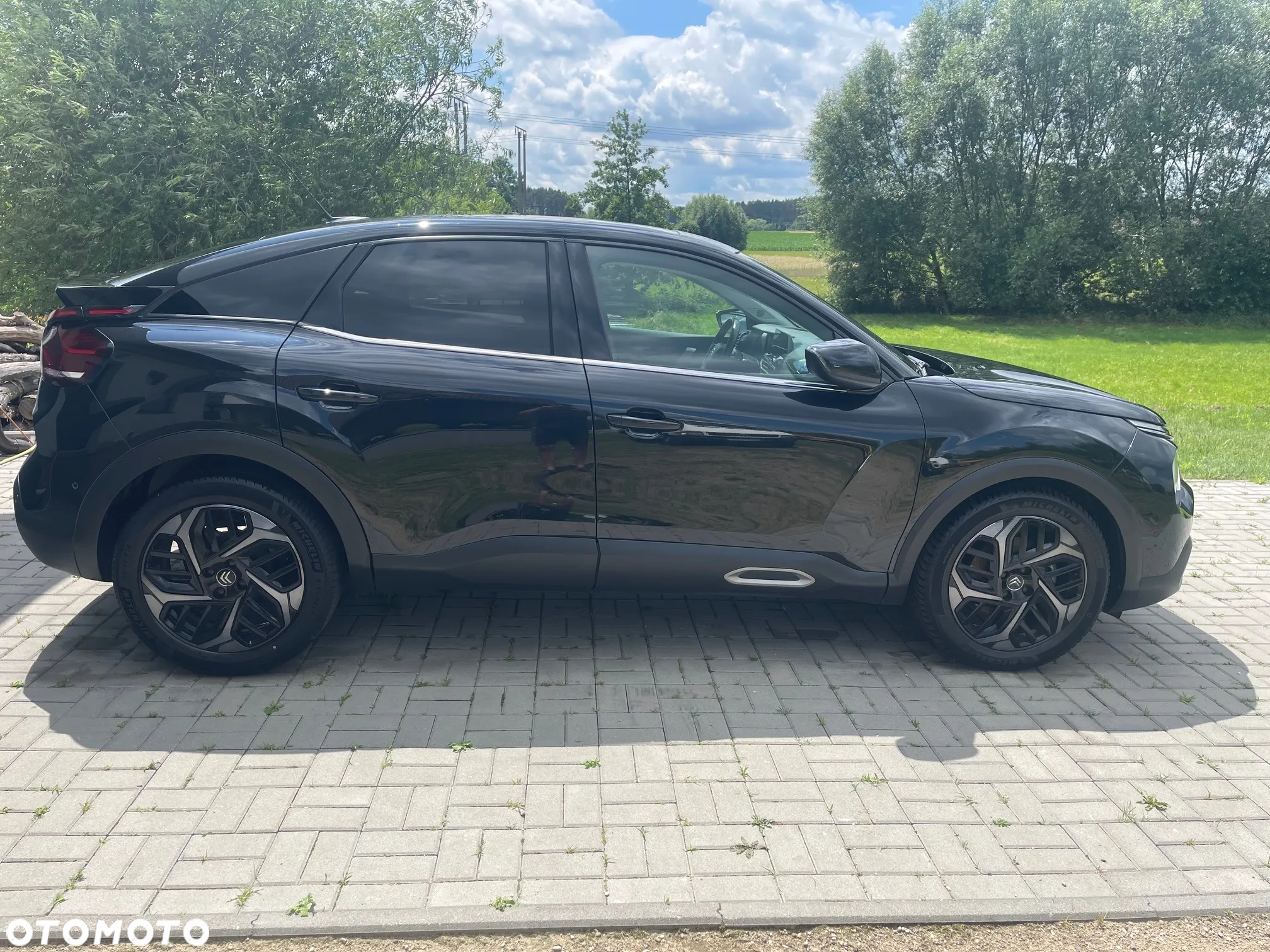 Citroën C4 BlueHDi 130 Stop&Start EAT8 SHINE - 4