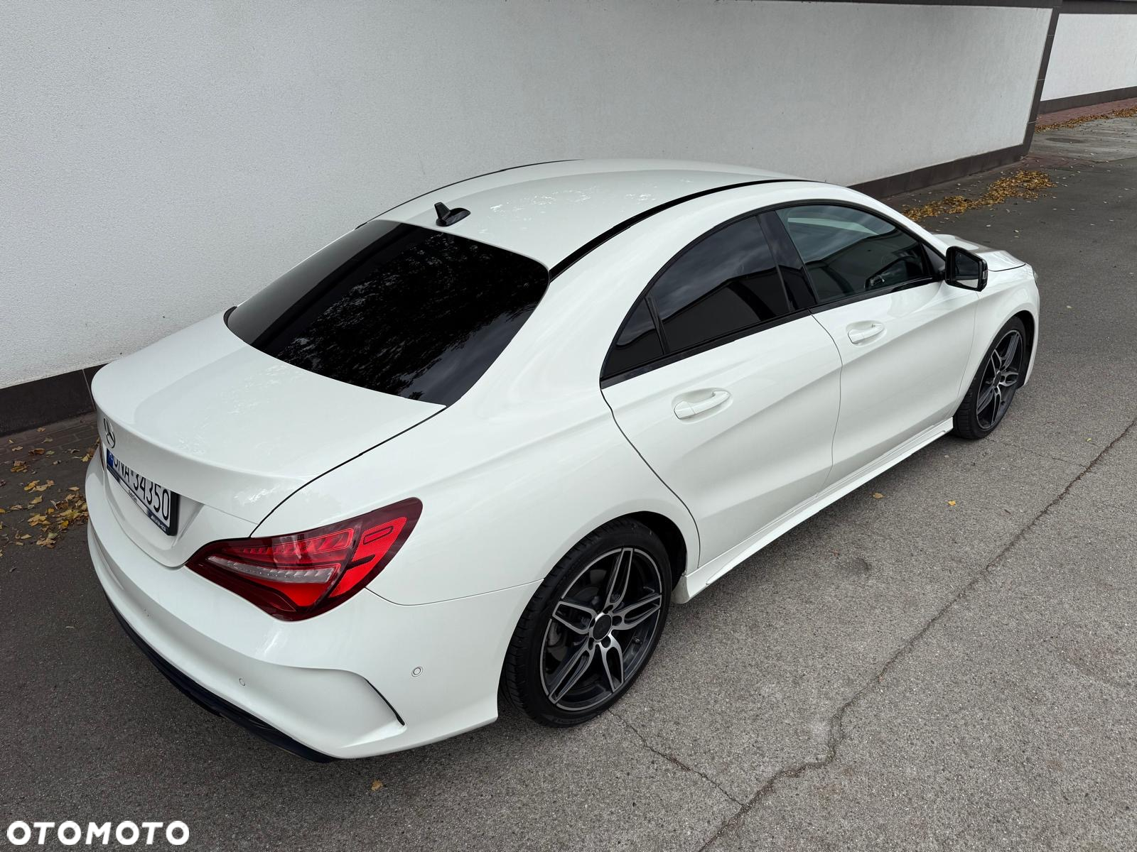 Mercedes-Benz CLA 200 7G-DCT AMG Line - 8
