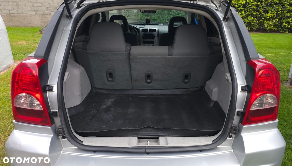 Dodge Caliber - 6